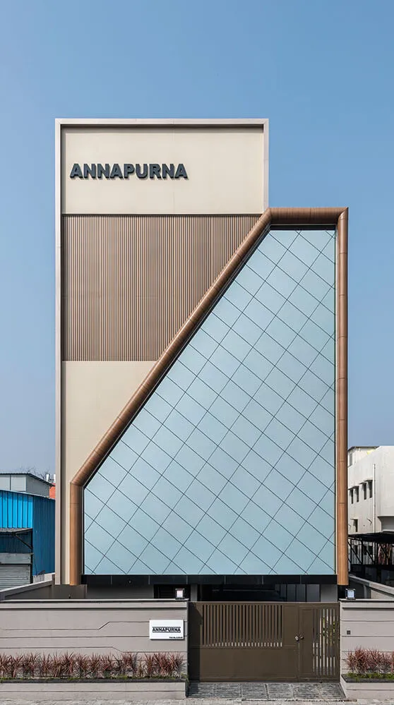 Home – Studio Bilaang